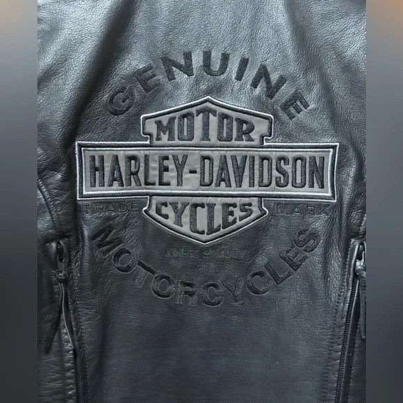 Harley-Davidson Black Leather Motorcycle Jacket woman’s size Large. Pit 21 - Picture 3 of 16